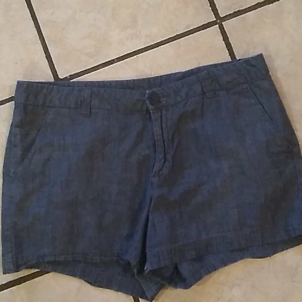 Blue jean shorts